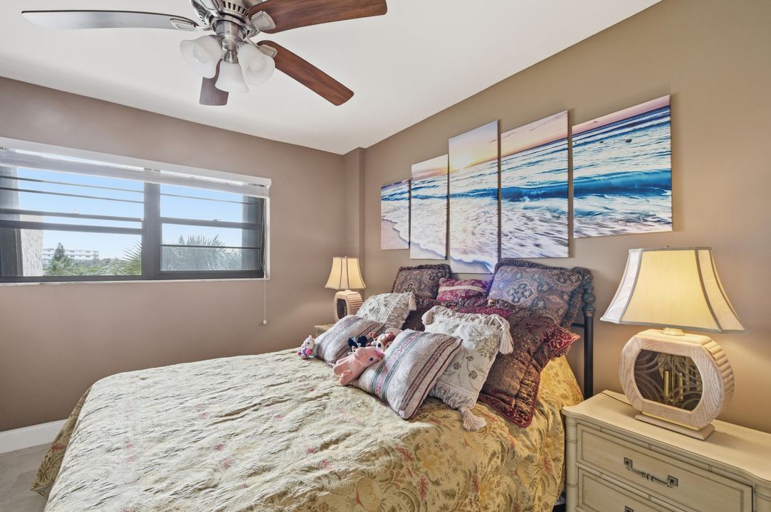 En Venta: $245,000 (2 camas, 2 baños, 984 Pies cuadrados)