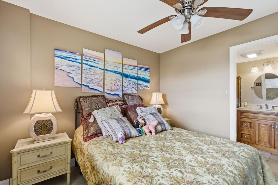 En Venta: $245,000 (2 camas, 2 baños, 984 Pies cuadrados)