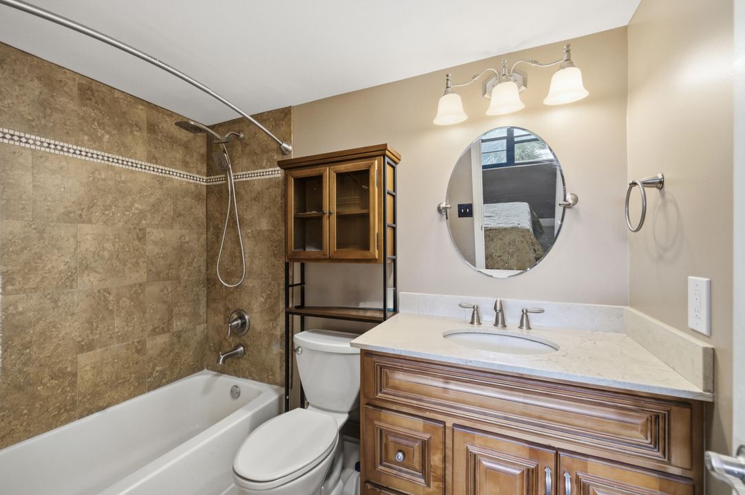 En Venta: $245,000 (2 camas, 2 baños, 984 Pies cuadrados)