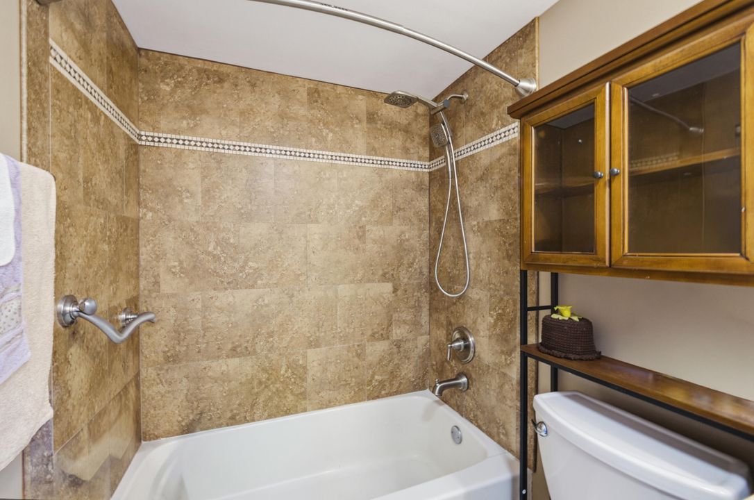 En Venta: $245,000 (2 camas, 2 baños, 984 Pies cuadrados)