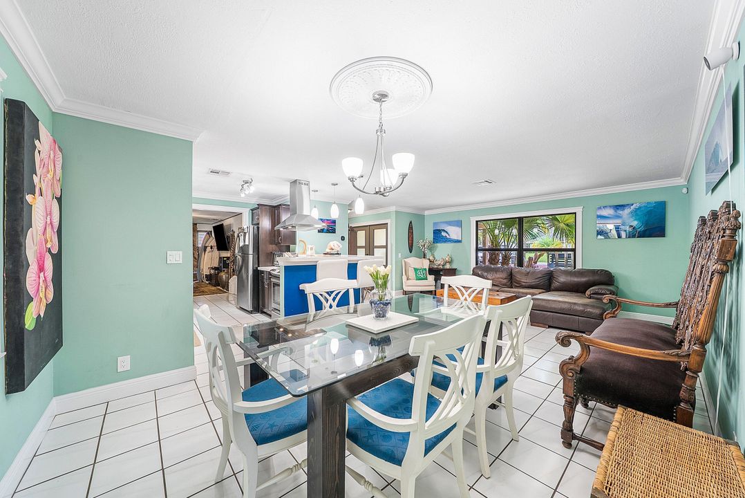 待售: $1,195,000 (4 贝兹, 2 浴室, 1956 平方英尺)