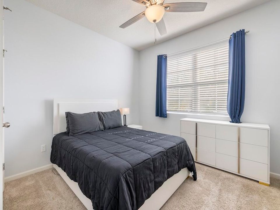 For Rent: $2,850 (3 beds, 2 baths, 2034 Square Feet)