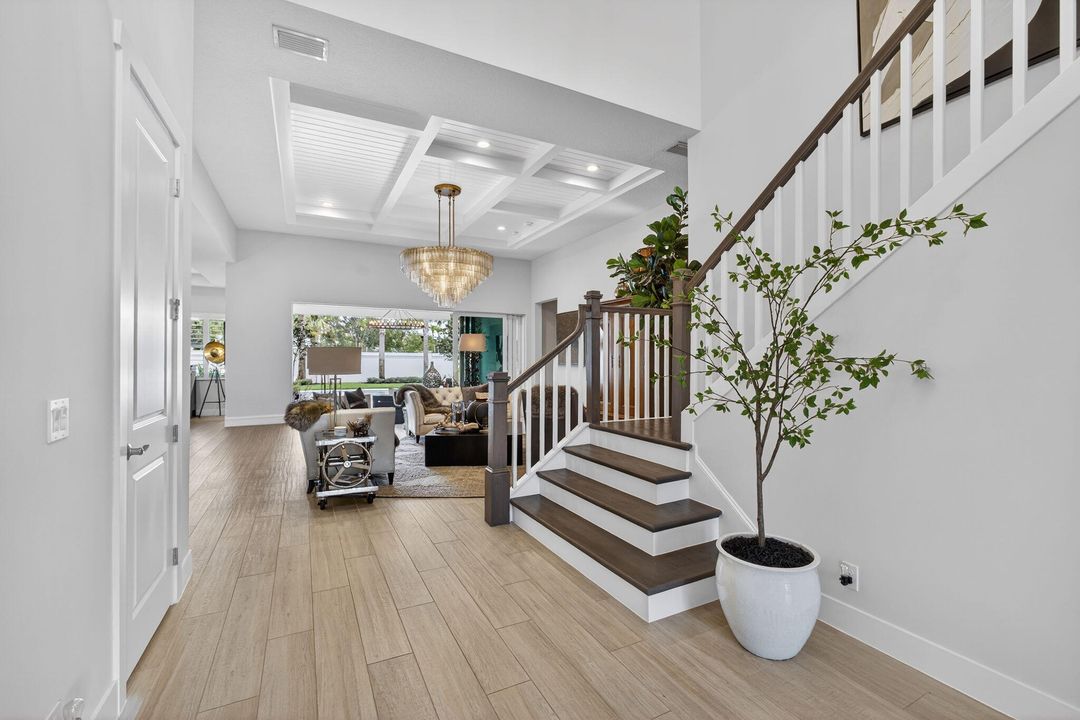 En Venta: $1,995,000 (6 camas, 3 baños, 3939 Pies cuadrados)