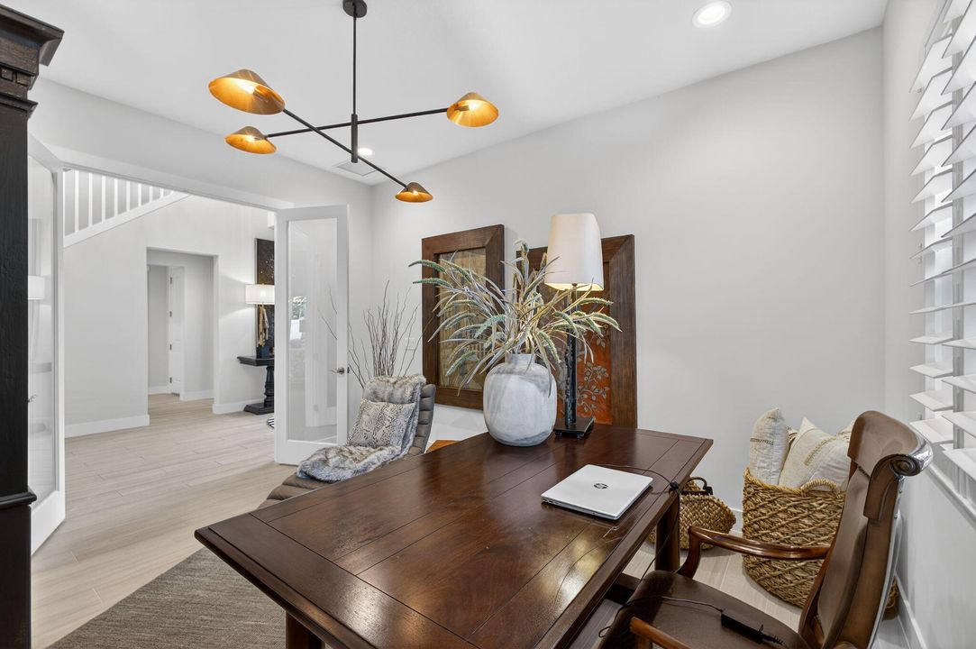 En Venta: $1,995,000 (6 camas, 3 baños, 3939 Pies cuadrados)