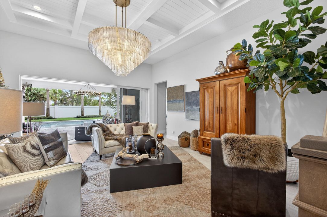 En Venta: $1,995,000 (6 camas, 3 baños, 3939 Pies cuadrados)