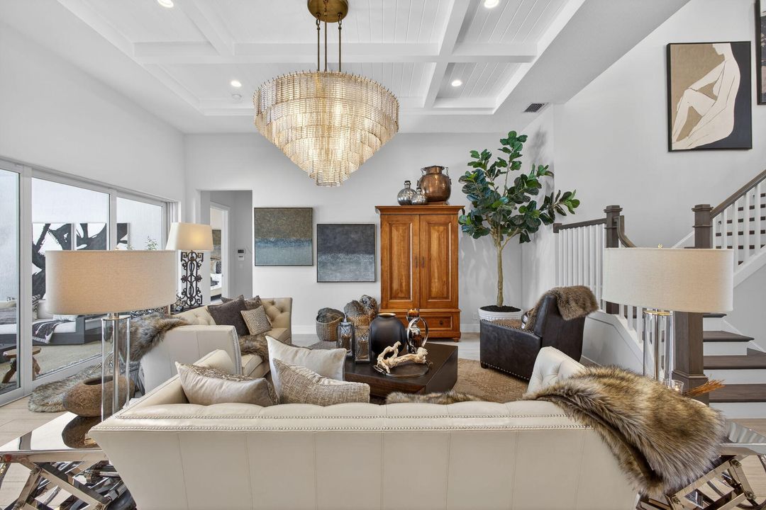 En Venta: $1,995,000 (6 camas, 3 baños, 3939 Pies cuadrados)