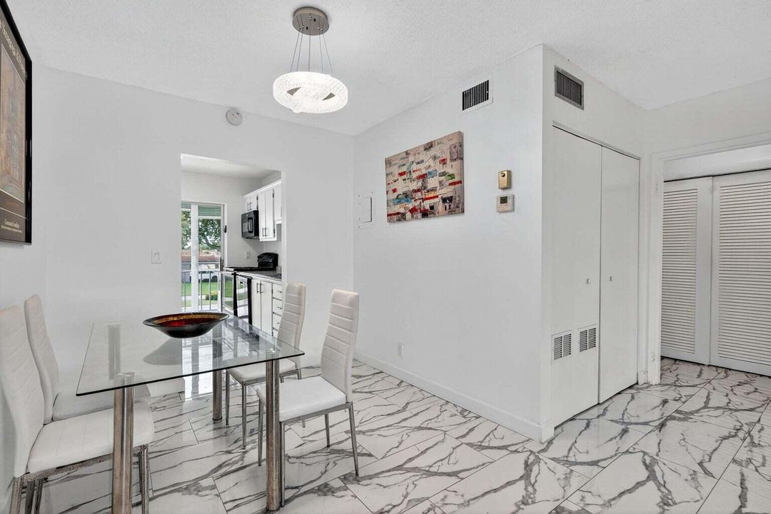 En Renta: $1,300 (1 camas, 1 baños, 610 Pies cuadrados)