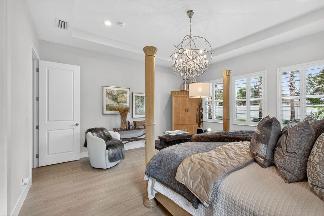 En Venta: $1,995,000 (6 camas, 3 baños, 3939 Pies cuadrados)