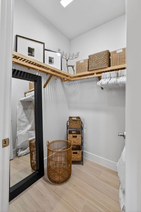 En Venta: $1,995,000 (6 camas, 3 baños, 3939 Pies cuadrados)