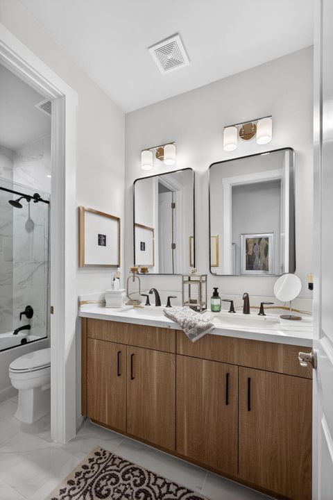 En Venta: $1,995,000 (6 camas, 3 baños, 3939 Pies cuadrados)