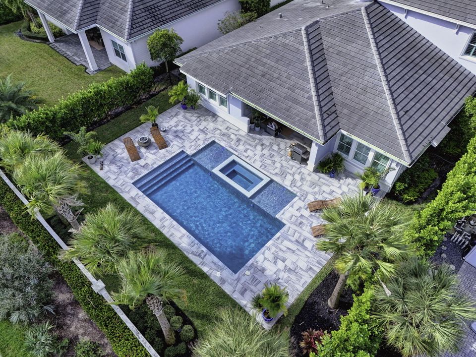 En Venta: $1,995,000 (6 camas, 3 baños, 3939 Pies cuadrados)