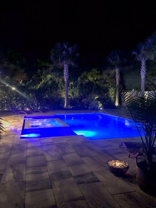 En Venta: $1,995,000 (6 camas, 3 baños, 3939 Pies cuadrados)