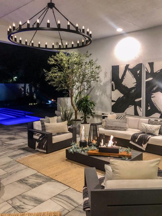 En Venta: $1,995,000 (6 camas, 3 baños, 3939 Pies cuadrados)