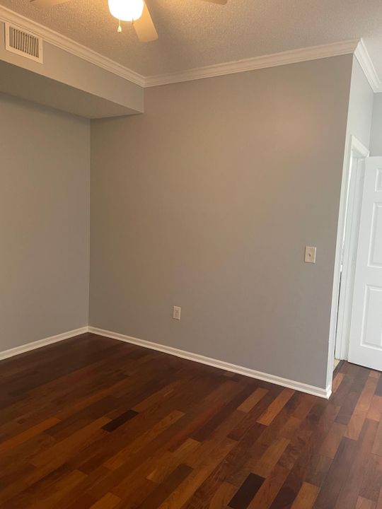 En Venta: $340,000 (3 camas, 2 baños, 1113 Pies cuadrados)