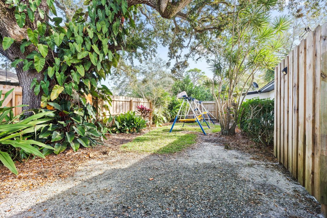 En Venta: $319,900 (3 camas, 2 baños, 1451 Pies cuadrados)