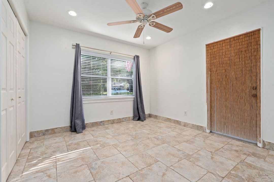 En Venta: $319,900 (3 camas, 2 baños, 1451 Pies cuadrados)