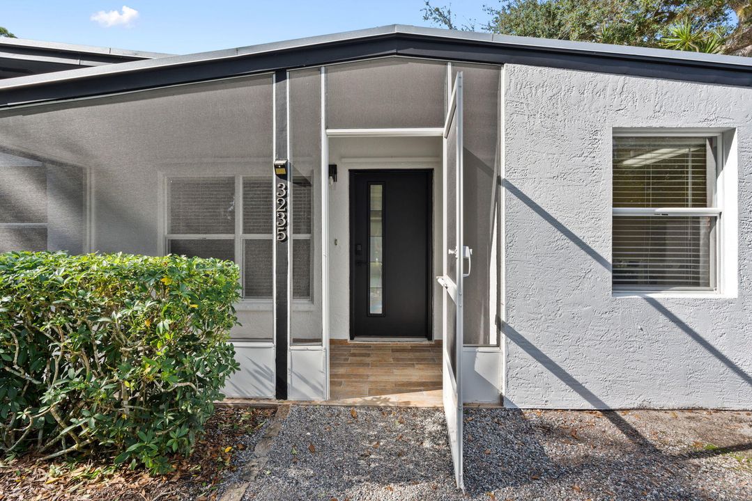 En Venta: $319,900 (3 camas, 2 baños, 1451 Pies cuadrados)