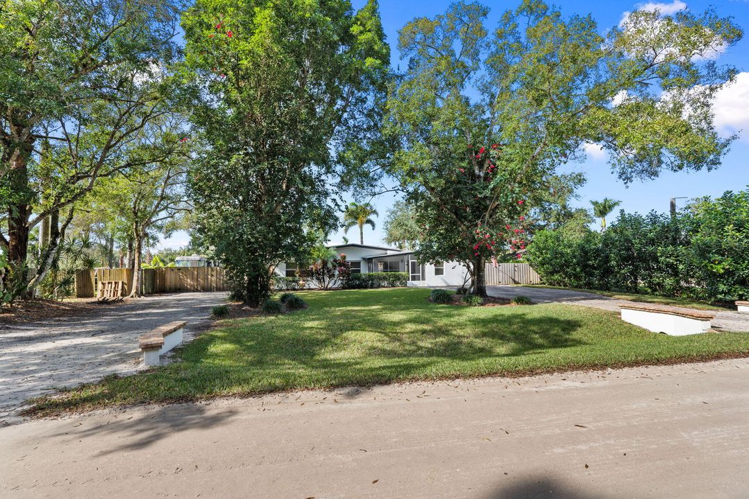 En Venta: $319,900 (3 camas, 2 baños, 1451 Pies cuadrados)