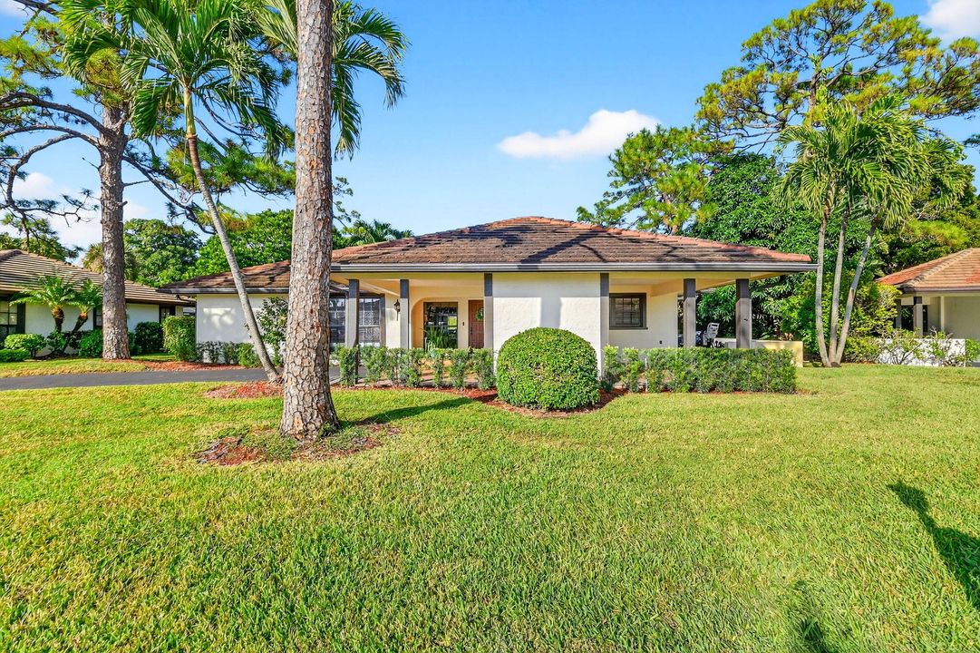 For Rent: $3,400 (3 beds, 2 baths, 2070 Square Feet)