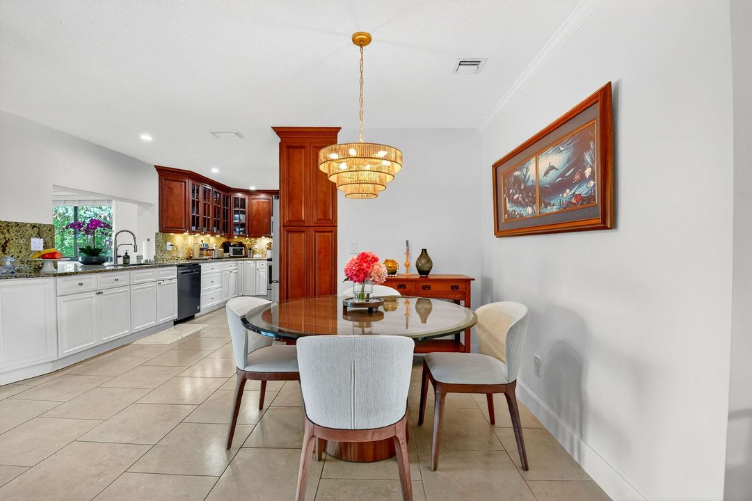 For Rent: $3,400 (3 beds, 2 baths, 2070 Square Feet)