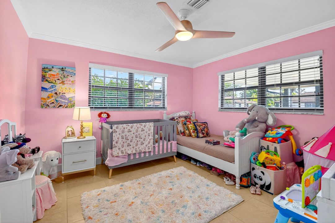 For Rent: $3,400 (3 beds, 2 baths, 2070 Square Feet)