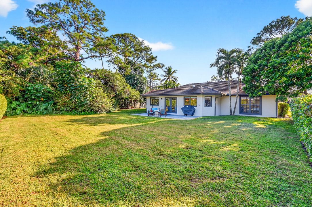 For Rent: $3,400 (3 beds, 2 baths, 2070 Square Feet)