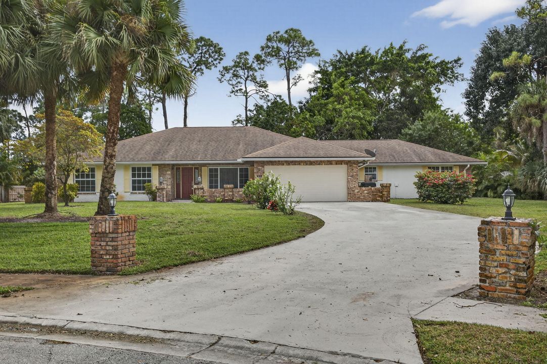 For Rent: $5,600 (5 beds, 3 baths, 3141 Square Feet)