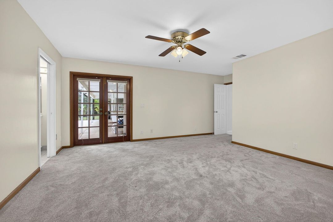 For Rent: $5,600 (5 beds, 3 baths, 3141 Square Feet)