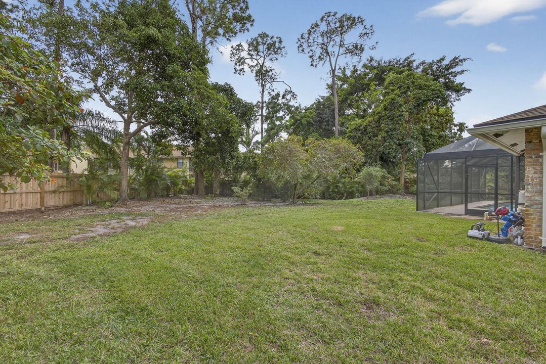 For Rent: $5,600 (5 beds, 3 baths, 3141 Square Feet)