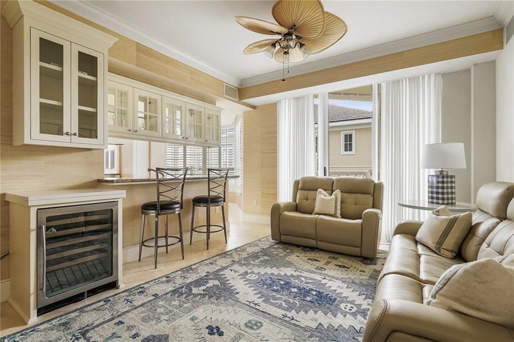 En Venta: $2,675,000 (3 camas, 3 baños, 2718 Pies cuadrados)