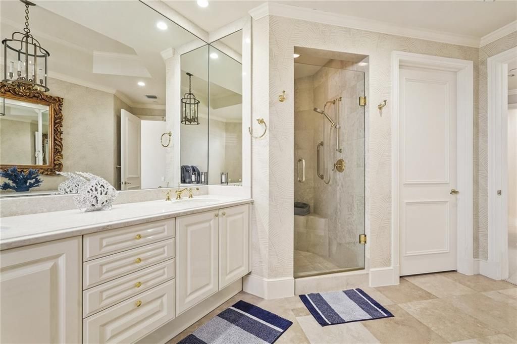 En Venta: $2,675,000 (3 camas, 3 baños, 2718 Pies cuadrados)