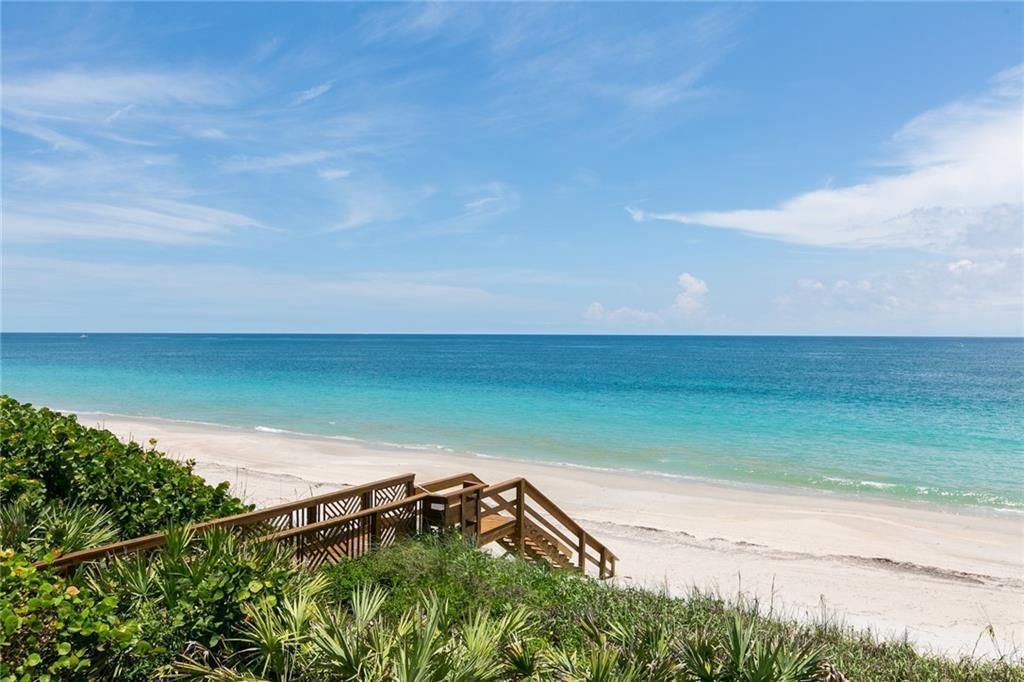 En Venta: $2,675,000 (3 camas, 3 baños, 2718 Pies cuadrados)