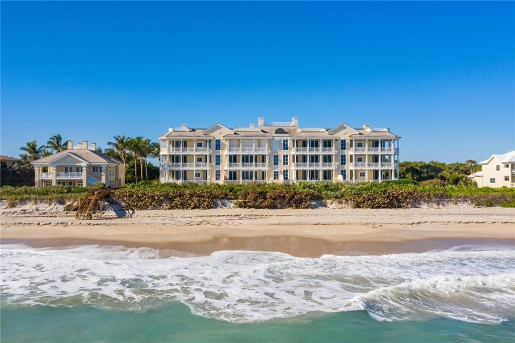 En Venta: $2,675,000 (3 camas, 3 baños, 2718 Pies cuadrados)