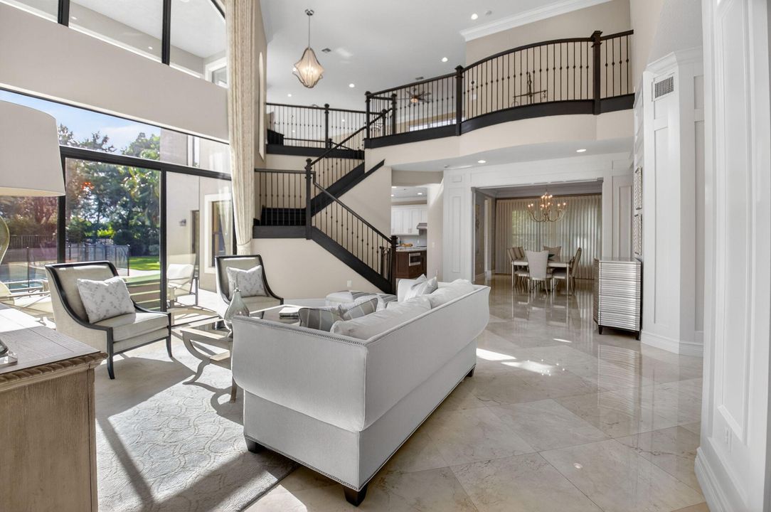 待售: $2,349,000 (5 贝兹, 5 浴室, 5031 平方英尺)