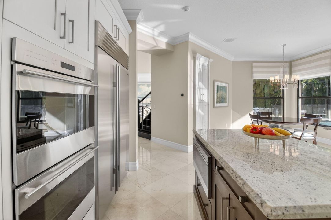 待售: $2,349,000 (5 贝兹, 5 浴室, 5031 平方英尺)