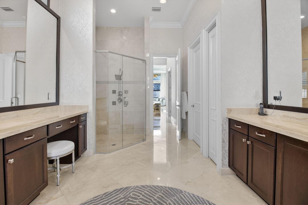 待售: $2,349,000 (5 贝兹, 5 浴室, 5031 平方英尺)