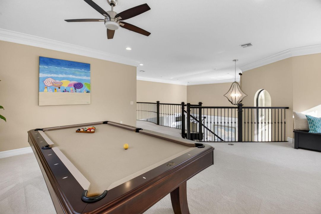 待售: $2,349,000 (5 贝兹, 5 浴室, 5031 平方英尺)