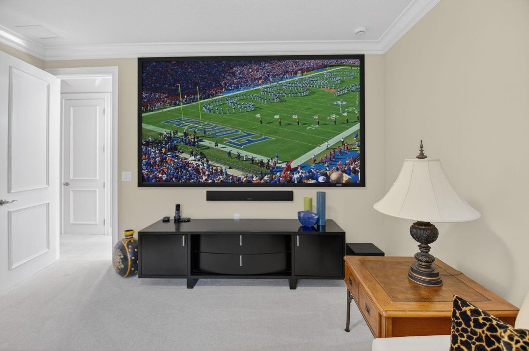 待售: $2,349,000 (5 贝兹, 5 浴室, 5031 平方英尺)