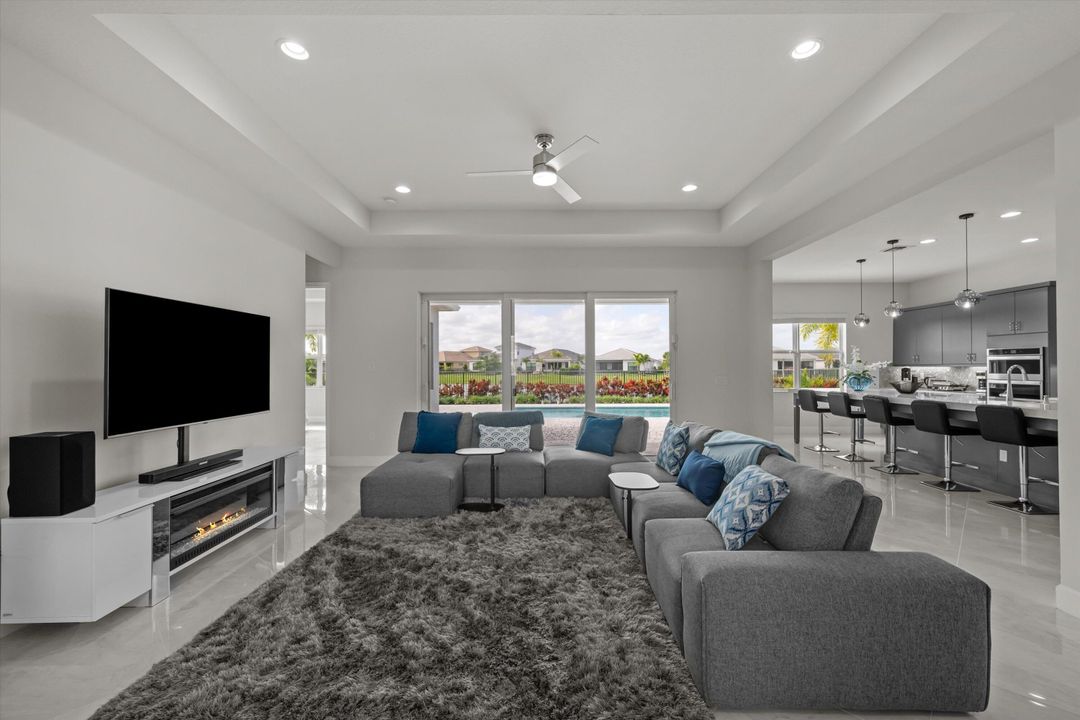 For Sale: $799,990 (3 beds, 3 baths, 2410 Square Feet)