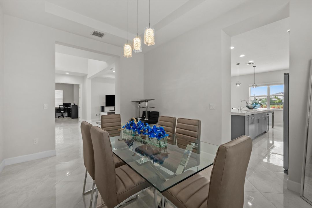 For Sale: $799,990 (3 beds, 3 baths, 2410 Square Feet)