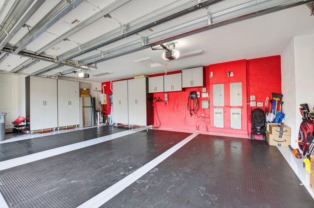 待售: $2,349,000 (5 贝兹, 5 浴室, 5031 平方英尺)