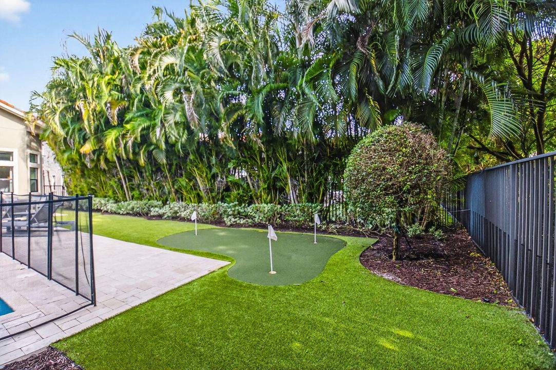 待售: $2,349,000 (5 贝兹, 5 浴室, 5031 平方英尺)