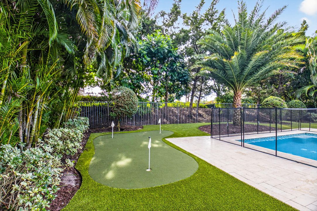 待售: $2,349,000 (5 贝兹, 5 浴室, 5031 平方英尺)