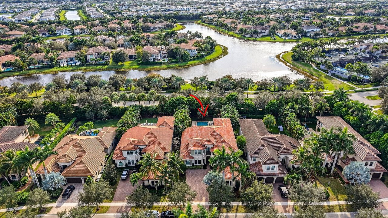 待售: $2,349,000 (5 贝兹, 5 浴室, 5031 平方英尺)