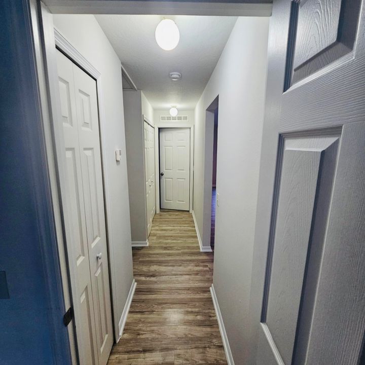 En Venta: $329,000 (4 camas, 2 baños, 1655 Pies cuadrados)