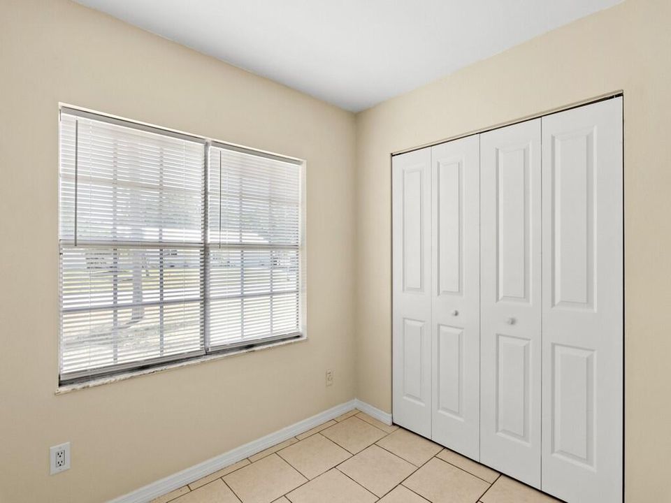 В аренду: $2,250 (2 спален, 2 ванн, 1221 Квадратных фут)