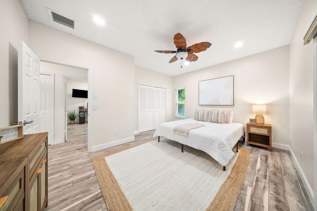 出租: $9,500 (4 贝兹, 3 浴室, 3350 平方英尺)