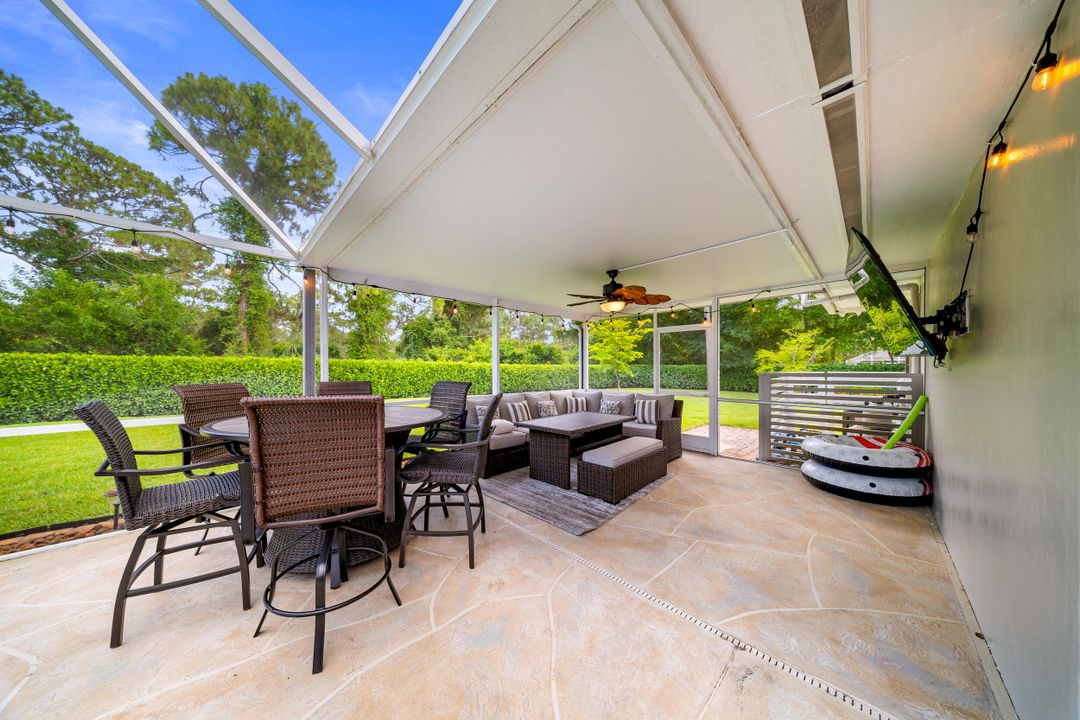 出租: $9,500 (4 贝兹, 3 浴室, 3350 平方英尺)