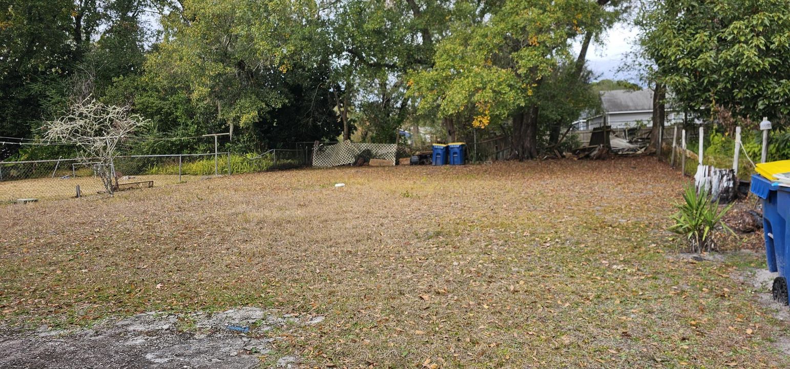 На продажу: $90,000 (3 спален, 1 ванн, 912 Квадратных фут)