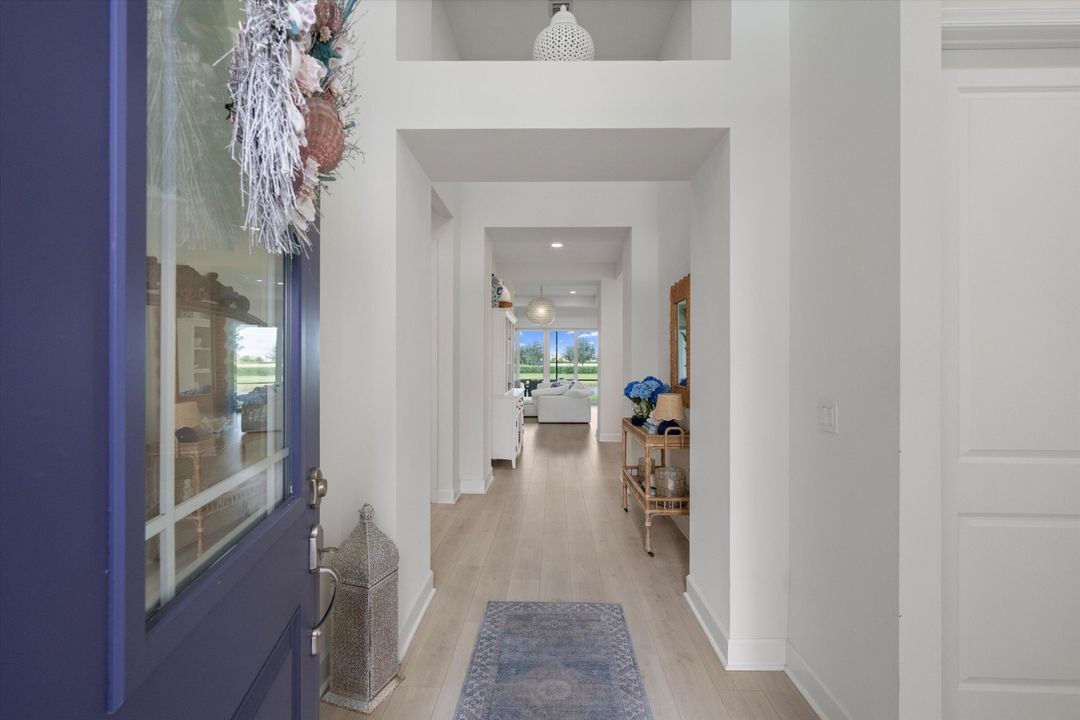 На продажу: $675,000 (4 спален, 2 ванн, 2305 Квадратных фут)